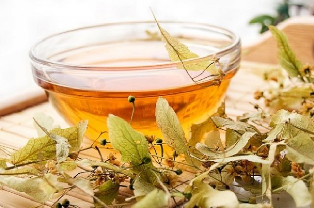 7 цветов, которые заваривают в чае с пользой и вкусом 