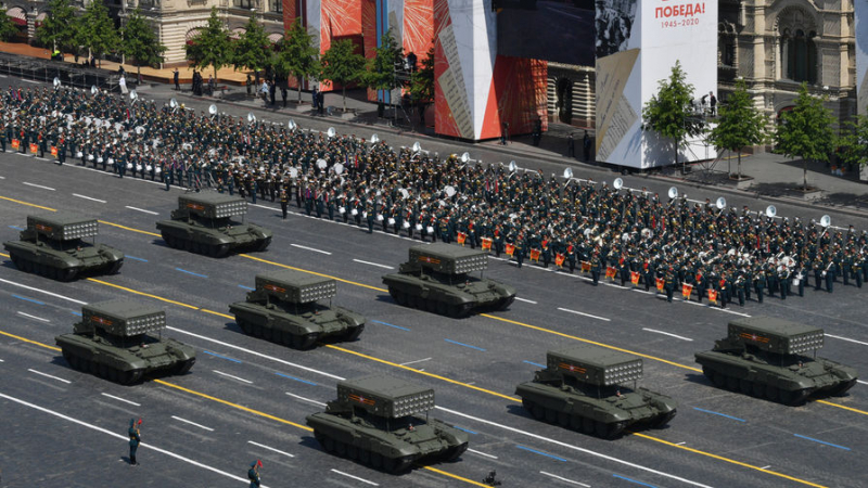 
Генеральная репетиция военного парада пройдет 7 мая в Москве: подробности праздничной программы                