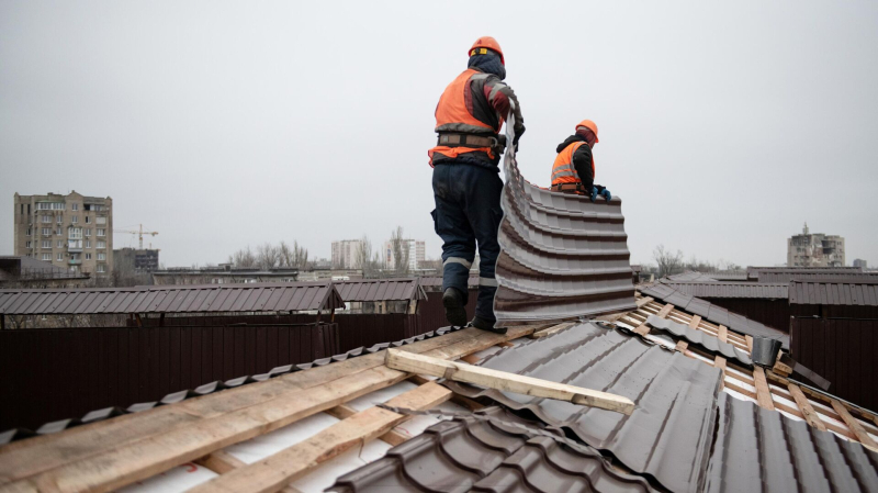 Хуснуллин: почти 3 тысячи многоэтажек восстановят в новых регионах РФ