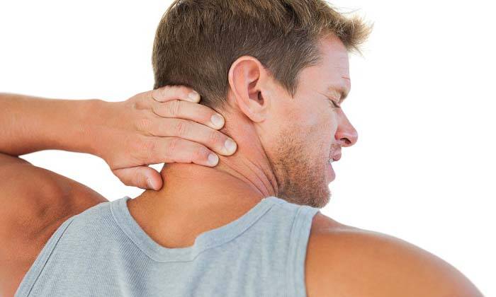 
Как избавиться от боли в шее в домашних условиях: упражнения и полезные советы                
