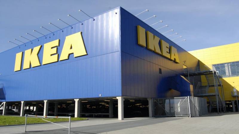 
Компания IKEA открывает электронную очередь для распродажи своих товаров в РФ                