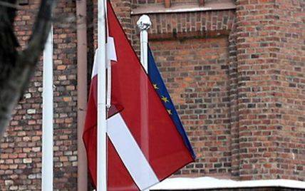 
Латвия объявила Россию спонсором терроризма: что это значит для россиян                