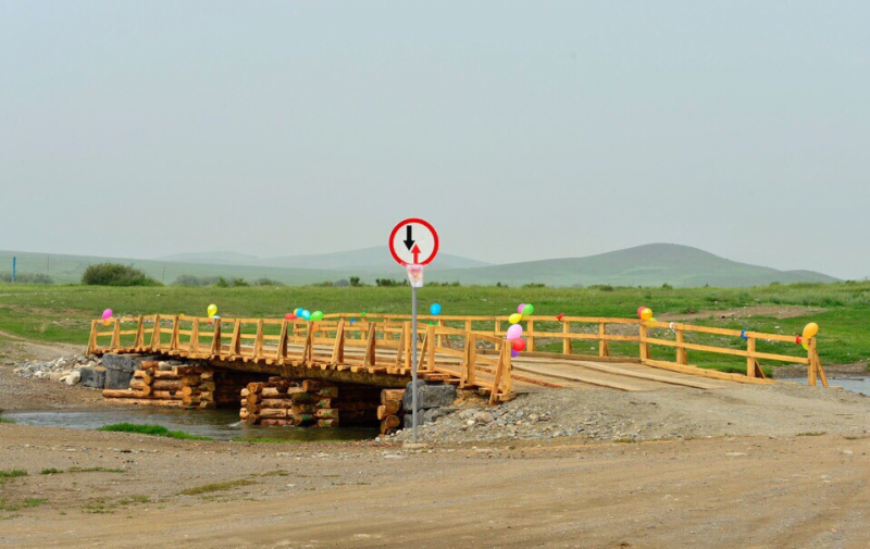 
                                Муниципалитеты Тувы заявили об участии в губернаторском проекте «Народный мост»                            
