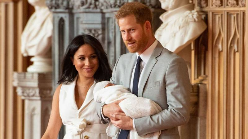 
Почему Меган и Гарри не вернутся в королевскую семью: пять ключевых причин                