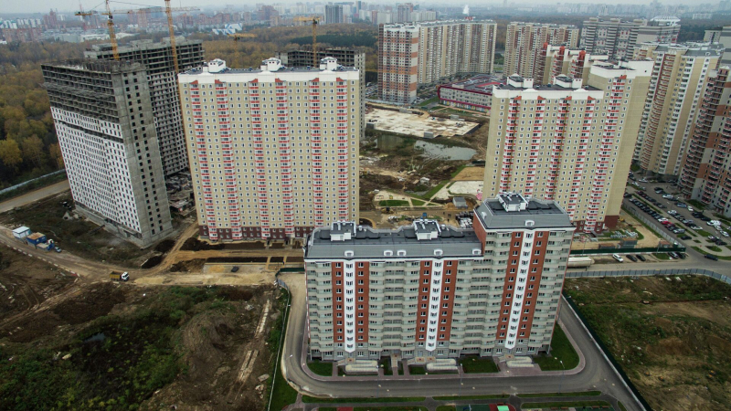 Порядка 4,5 млн квадратных метров жилья строят ежегодно в Подмосковье