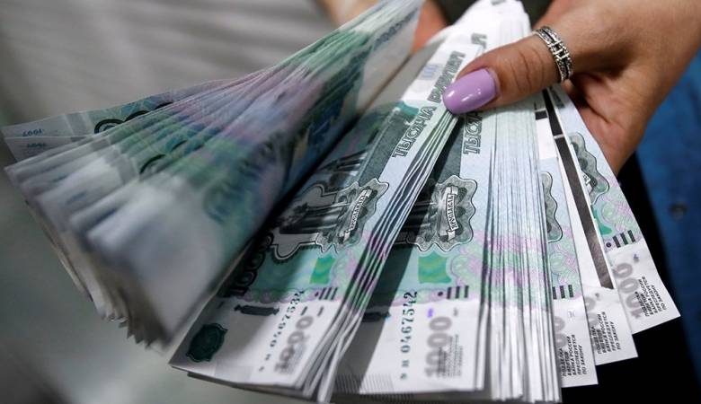 
Россияне получат от государства 350 тысяч рублей с 1 июля 2022 года: кто и как сможет воспользоваться деньгами                