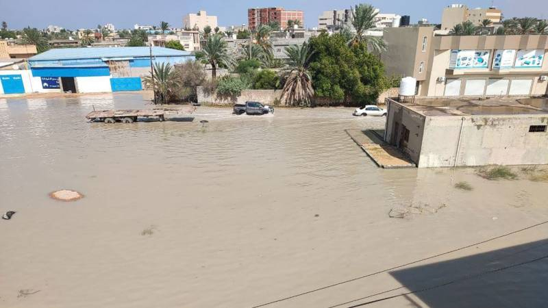 
Трагедия в Ливии: наводнение унесло жизни тысяч людей                