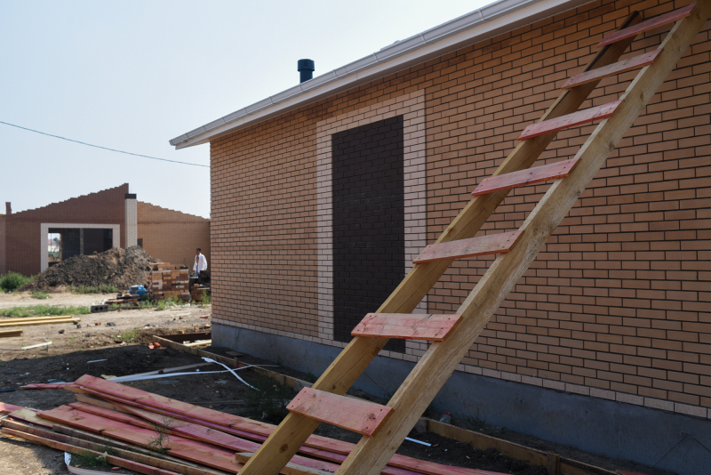 
                                Жители ДФО предпочитают строить собственные дома с помощью «Дальневосточной ипотеки»                            