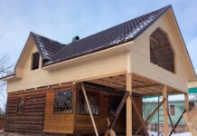 Реконструкция дома: этапы и требования законодательства