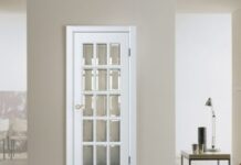 Эмалированные модели: самые популярные виды дверей современных покупателей