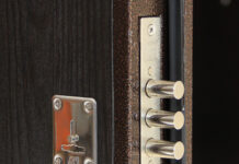 Дверной замок: залог спокойной жизни