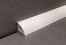 Плинтуса для ванных комнат: разнообразие выбора