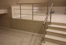 Плюсы ограждений из нержавеющей стали