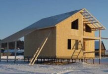 Преимущества строительства домов из СИП панелей