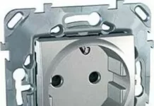 Положительные черты розеток Schneider Electric