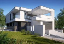 Дом на склоне