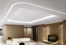 Натяжные потолки в интерьере квартиры