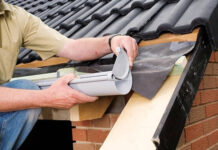 Установка водосточной системы на крыше