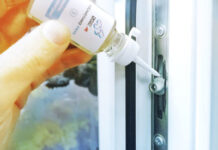 Уход за фурнитурой пластикового окна