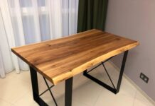 Разновидности столов в классическом стиле