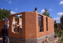 Этапы строительства кирпичных домов