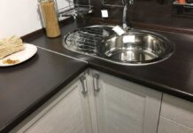 На что обратить внимание при выборе кухонной столешницы?