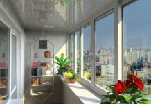 Особенности выбора теплого остекления для балконов