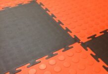 Что представляет собой замковая плитка для пола?