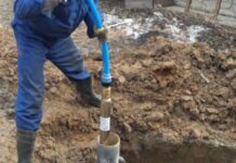 Установка насоса в скважину