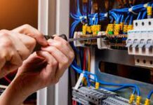 Что входит в услуги электрика?