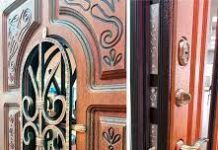 Очевидные преимущества стальных дверей с терморазрывом для коттеджей