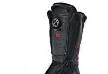 Сапоги пожарного: неотъемлемая часть боевой экипировки