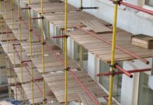 Как правильно хранить и перевозить строительные леса?