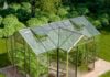 Стеклянные теплицы: где можно устанавливать?