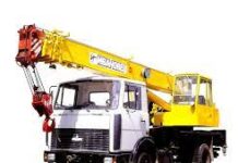 Аренда автокрана: преимущества и недостатки