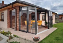 Остекление веранды в частном доме