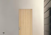 Модное направление в дизайне — двери без наличников