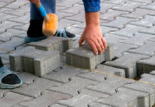 Какие работы входят в укладку тротуарной плитки?