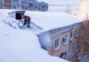 Уборка снега с крыш – самые простые способы