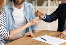 Греф выступил против дифференциации ставок по льготной ипотеке