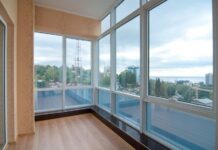 Панорамный балкон — плюсы и минусы