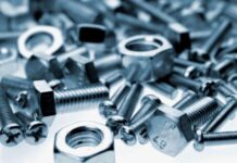 Преимущества и виды крепежных изделий из нержавеющей стали