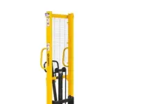 Экономичное решение для погрузочных работ: преимущества ручных штабелеров