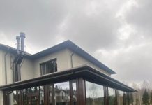 Панорамные окна для балконов и лоджий: стиль и функциональность