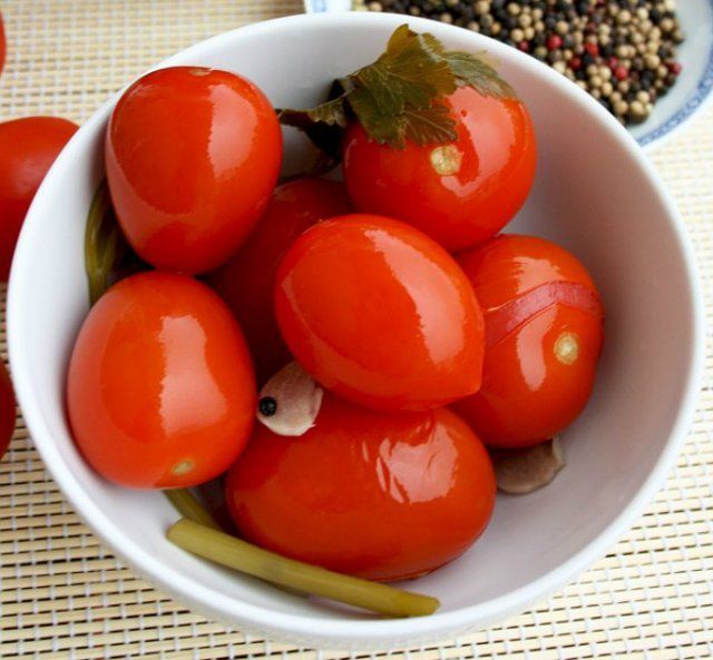 7 потрясающих рецептов маринованных помидоров на любой вкус (с фото) 