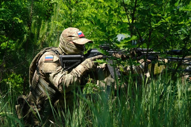 Бойцы группировки «Восток» освободили село Богатырь в ДНР
