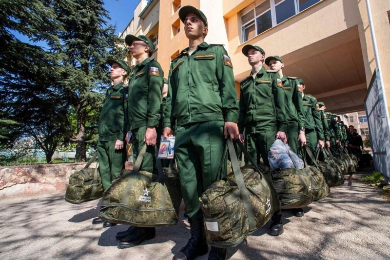 Губернатор Новосибирской области Травников подписал постановление о весеннем призыве в армию