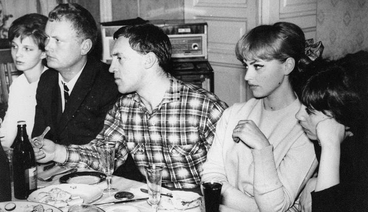 «Из-за мужчины умирать не стану». Актриса бросила вызов самому Высоцкому. Почему бард так и не признал дочь?