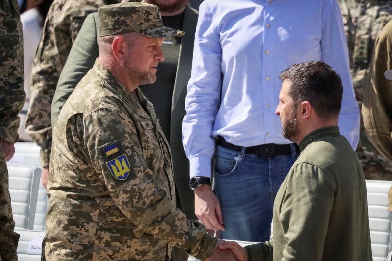Киев готовится к выборам. Зеленский и Залужный в пролете. Кого армия выберет президентом?