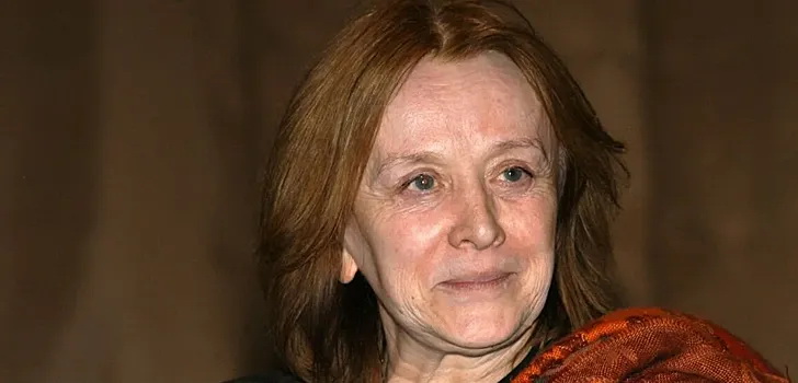 «Кормим из ложечки. У мамы зубок нет». Дочь Маргариты Тереховой рассказала о борьбе актрисы с болезнью Альцгеймера
